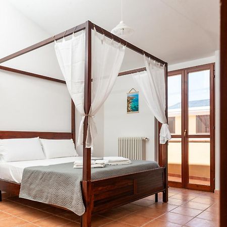 Villetta 13 Porto Torres Kültér fotó